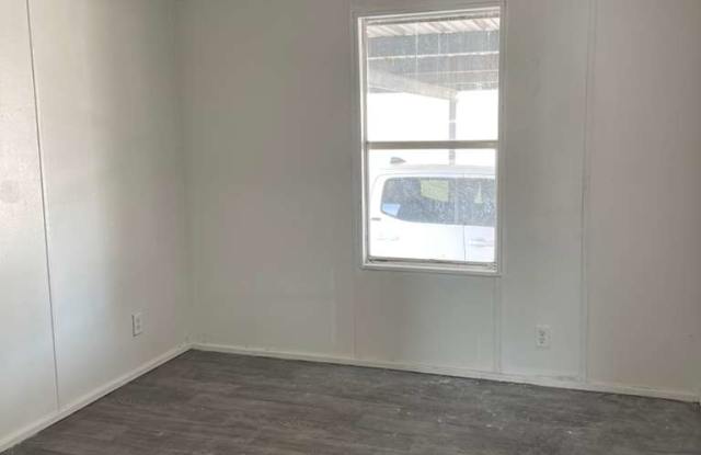 4206 Wilson Road - 18 Gallery 3
