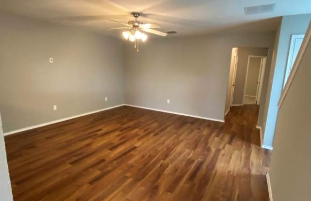 5202 Mountain Spring Trail Gallery 4