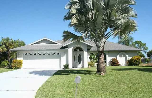 Beautiful home with private dock! photos photos Beautiful home with private dock! photos photos
