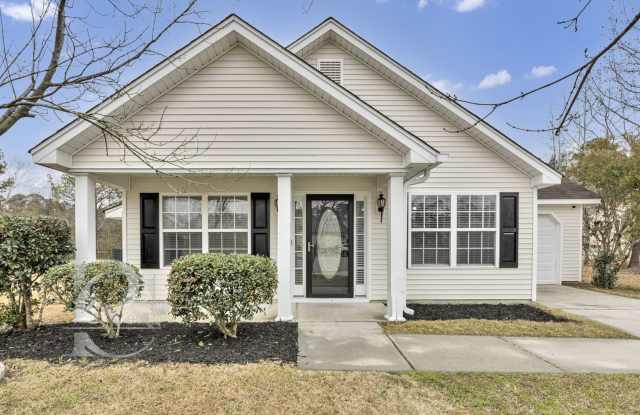 AMAZING 3 BED 2 BATH HOME OVERLOOKS COMMUNITY POND photos photos