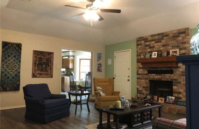 818 Rio Grande Lane Gallery 2