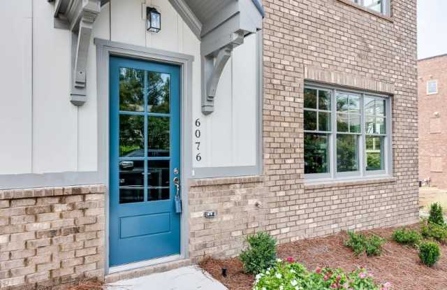 Coming Soon! Spacious 3BR/3.5BA Townhome | 2-Car Garage | Near Downtown Norcross Gallery 4