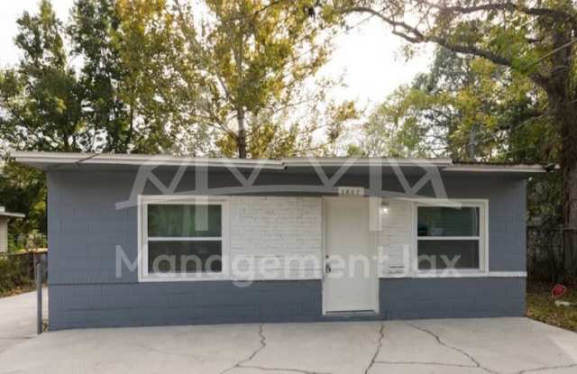 1842 West 26th Street photos photos