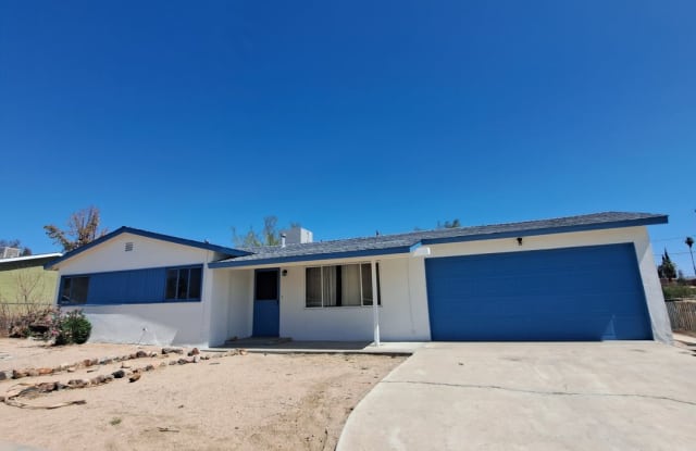 3 Bedroom/ 2 Bathroom with extra room photos photos