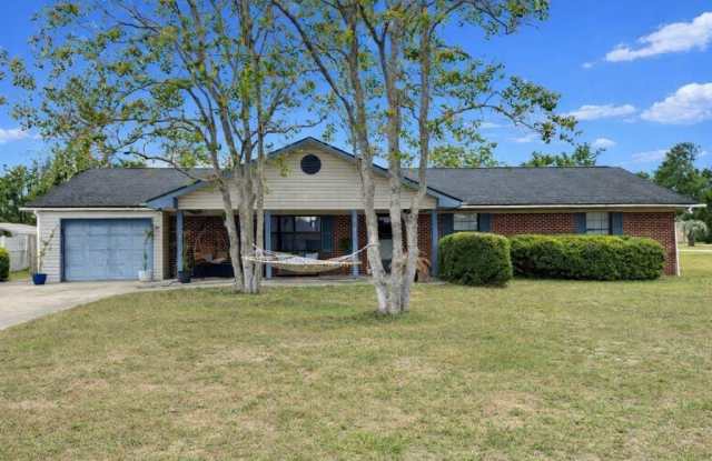 131 Fawn Lane Gallery 1