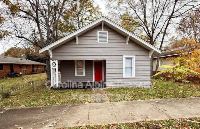 1126 4th St - 1126 4th Street, Statesville, NC 28677