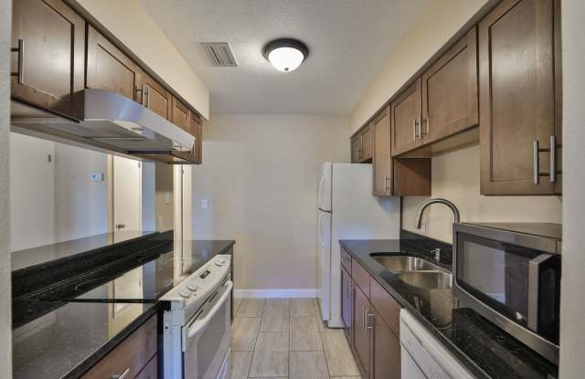 Beautiful Duplex For Rent Gallery 4