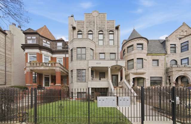4115 S Drexel Blvd Unit 3F - 4115 South Drexel Boulevard, Chicago, IL 60653