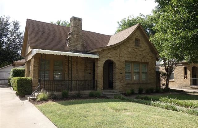 3218 Greene Avenue - 3218 Greene Avenue, Fort Worth, TX 76109
