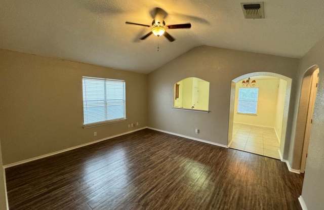 5407 Tomas Circle Gallery 3