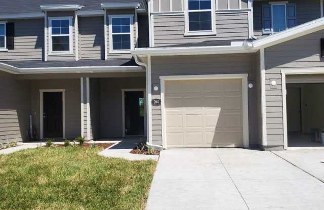 3 BEDROOM 2.5 BATH TOWNHOME photos photos