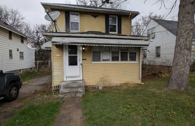 2442 Gibson Street photos photos