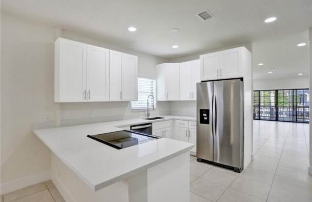 4300 S OCEAN Boulevard Gallery 4