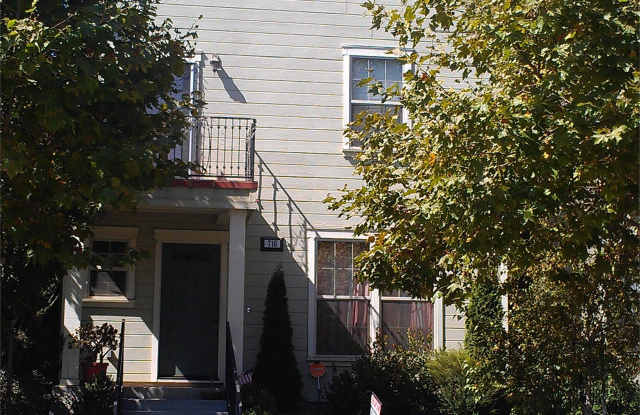 716 Tyler Avenue photos photos