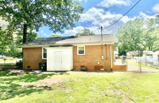 951 PEBBLE ROAD Gallery 4
