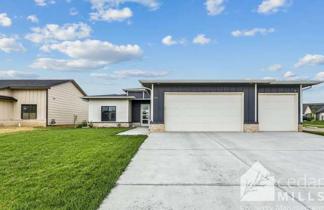 Pristine New Build in Mulvane! photos photos Pristine New Build in Mulvane! photos photos