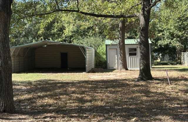 10172 Hillside Dr. Gallery 4