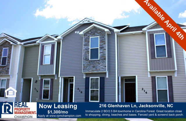 Fabulous Townhome with Fenced Yard and Screened Porch - 216 Glenhaven Lane, Jacksonville, NC 28546