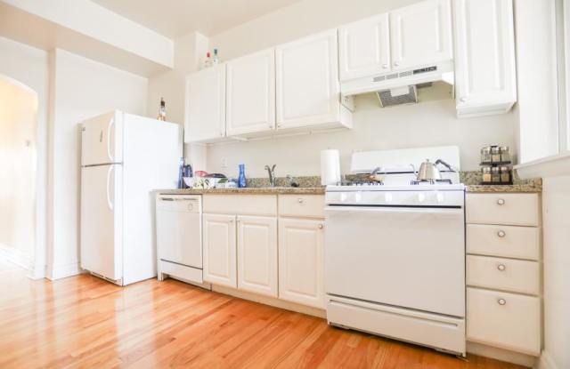 2810 North Halsted St. photos photos