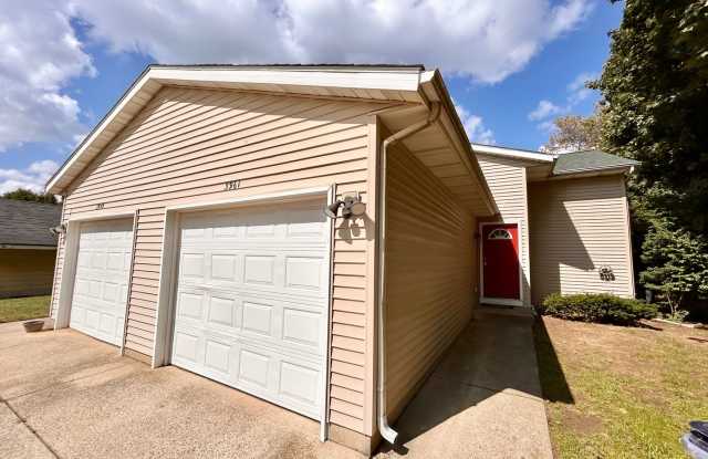 Four Bedroom Duplex in Cascade photos photos