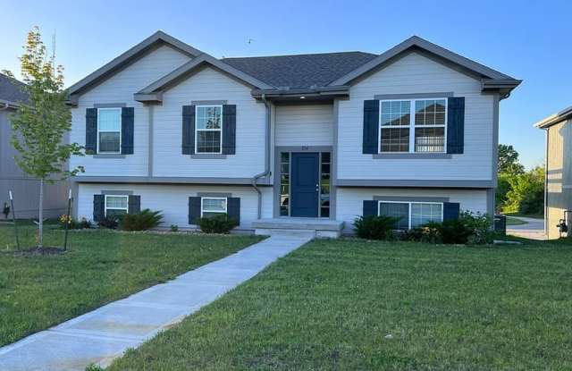 214 Ramblewood Dr photos photos