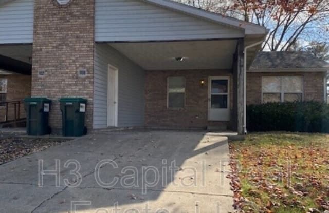 100 Southgate Dr photos photos