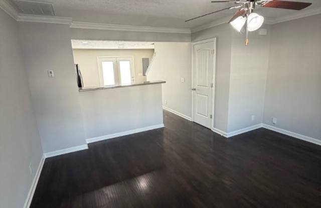 1438 Orange Ct. Gallery 3