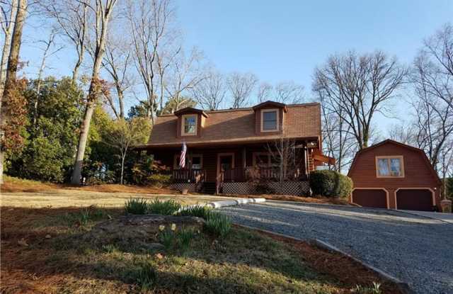 4600 Morton Road Gallery 2