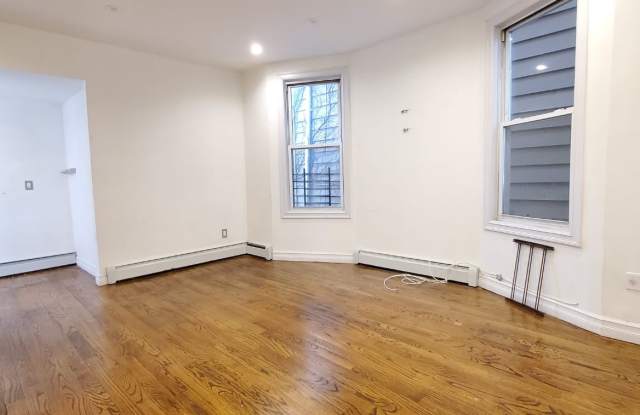 2478 Elm Place Gallery 3