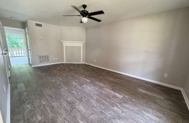 8702 White Rock Lane Units A-C photos photos 8702 White Rock Lane Units A-C photos photos