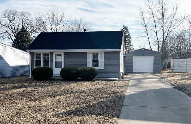 2022 W RICHWOODS Boulevard photos photos