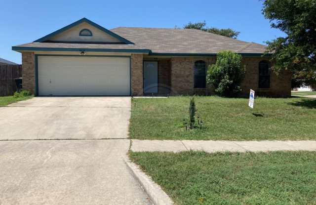 4608 Fieldstone, Killeen photos photos