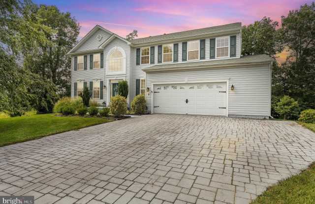 9 SABLE LANE photos photos