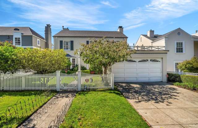 Gorgeous Golden Gate Heights home with garage and spectacular views for rent! photos photos
