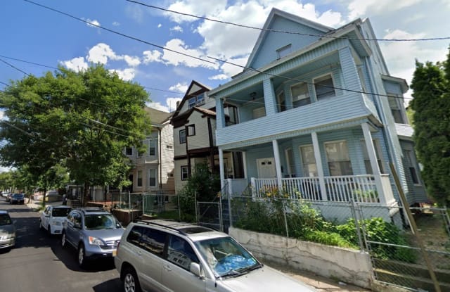 421 Van Houten St - 421 Van Houten Street, Paterson, NJ 07501