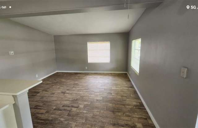 6026 MISSOURI Avenue Gallery 2