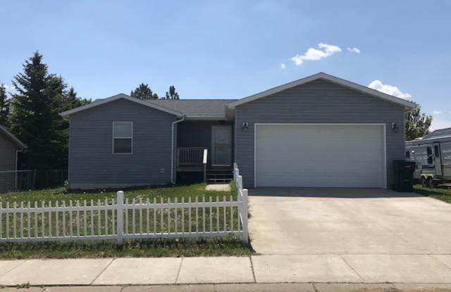 Newer, Spacious House for Rent in Dickinson photos photos Newer, Spacious House for Rent in Dickinson photos photos