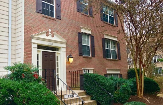 12103 GREEN LEDGE COURT - 12103 Green Ledge Court, Fair Oaks, VA 22033