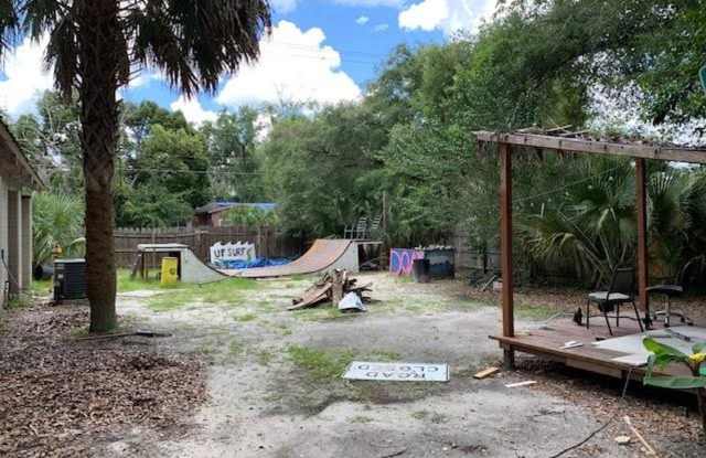 1215 NW 5th Avenue Gallery 3