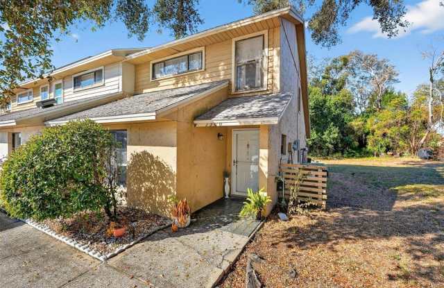 1300 WOODMAN Way Gallery 1