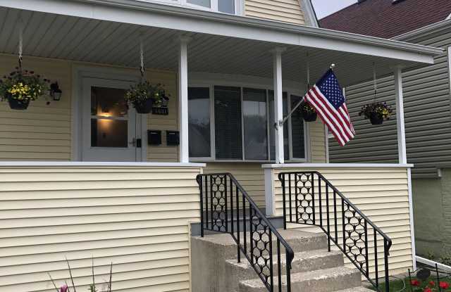 5631 North Parkside Avenue photos photos