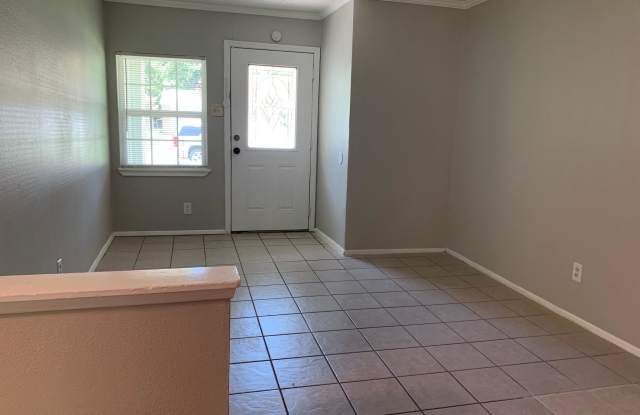1509 Lorrie Dr Gallery 2