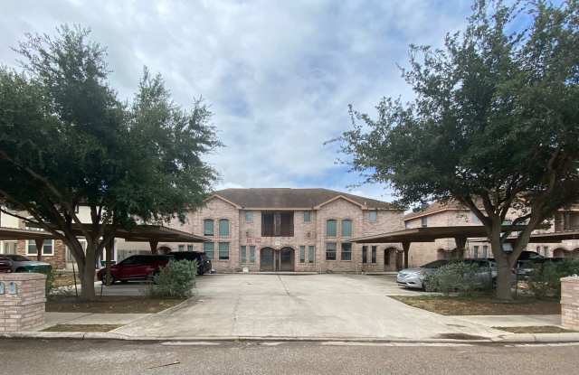 1202 W Kiwi Ave - 1202 West Kiwi Avenue, Pharr, TX 78577