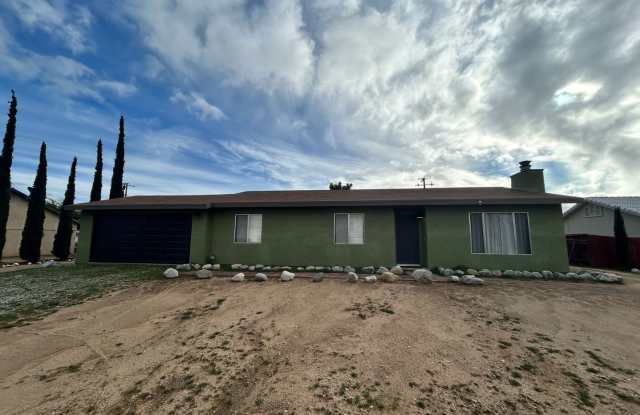 3-bedroom 2 bath Home with Central AC - Fully Furnished photos photos