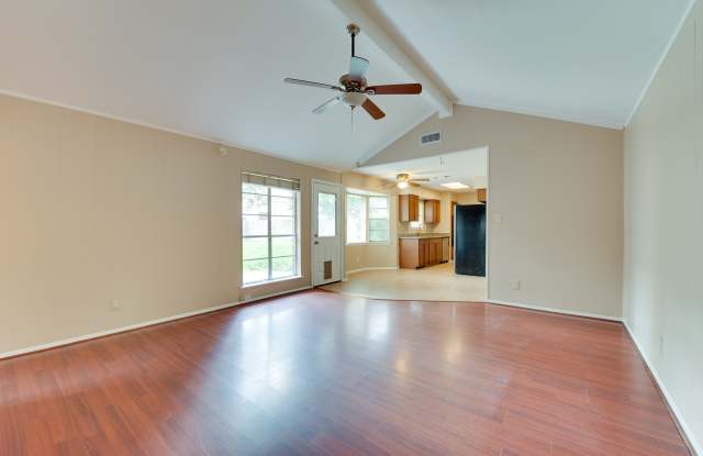 3003 Lazy Spring Dr - 1 Gallery 4