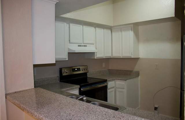 8704 Village Of Fondren Drive Gallery 4