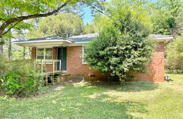 Cozy & Convenient Living on Fay Street – Great Location! photos photos