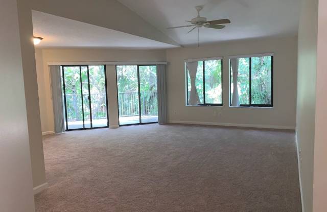 5190 SE Schooner Oaks Way Gallery 4