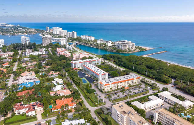 951 De Soto Road unit: 130 photos photos