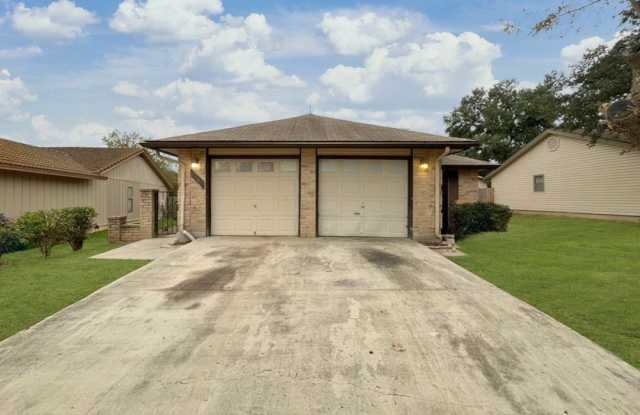 5543 Sunup Drive - 5543 Sunup Drive, San Antonio, TX 78233